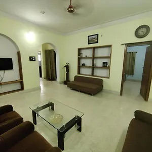  Holiday home Kavitha House India