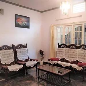  Holiday home Kanika Homestay - Fully Furnished 2 Bedroom Ac India